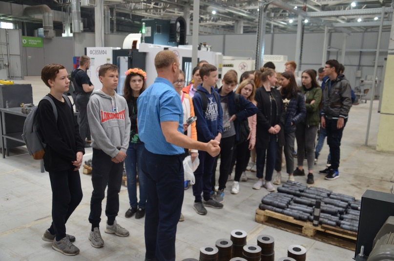 Тутаевские школьники познакомились с предприятиями, работающими на территории промышленного парка «Мастер»