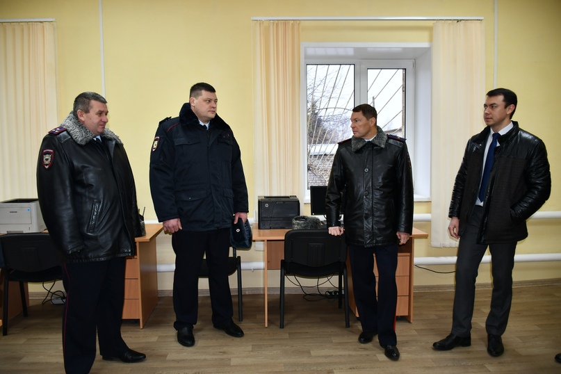 ОТДЕЛЕНИЕ ПОЛИЦИИ НА ЛЕВОМ БЕРЕГУ ОТКРЫТО   На романовской стороне в Тутаеве состоялось открытие отделения полиции «Левобережное»