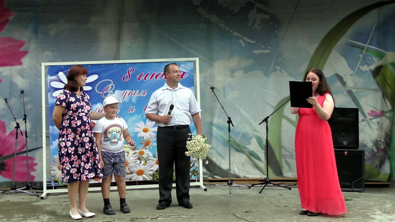 Как отметили День семьи, любви и верности в Левобережье