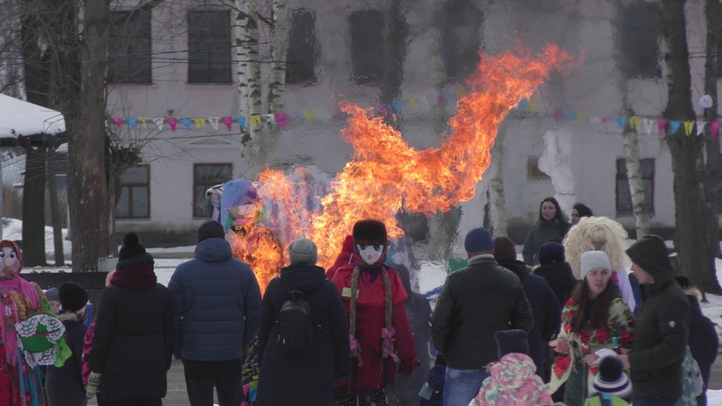НА РОМАНОВСКОЙ СТОРОНЕ ХОТЕЛИ ЗАДЕРЖАТЬ ЗИМУ