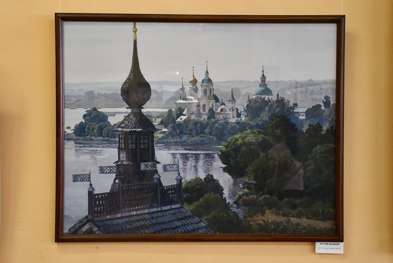 В молодежном центре «Галактика» открылась выставка картин известной тутаевской художницы Лидии Адриановой