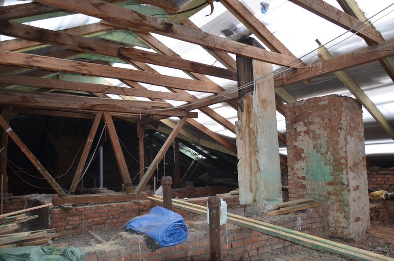 Также в ходе визита проверили ход работ по линии регионального Фонда капитального ремонта в Тутаеве и Константиновском