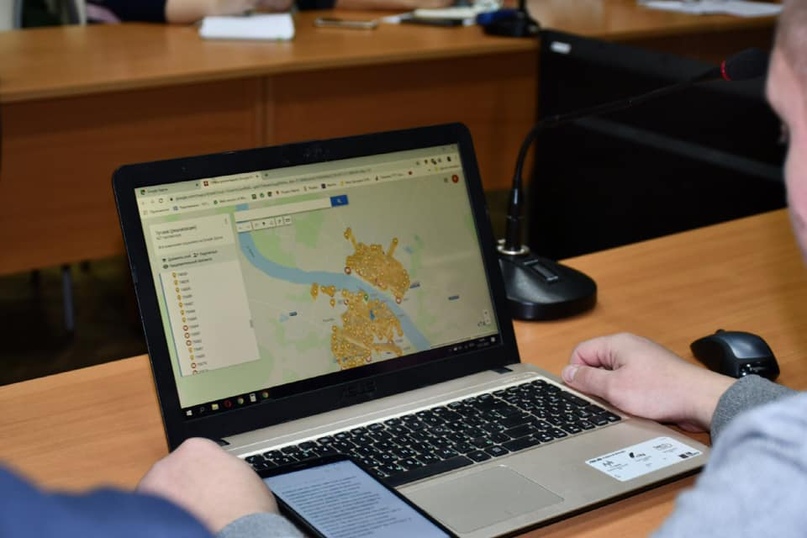 ОБСЛЕДУЮТ УЧРЕЖДЕНИЯ ОБРАЗОВАНИЯ И КУЛЬТУРЫ  Чтобы сделать их светлее и ярче, при этом переформатировать систему освещения на минимальный расход энергии