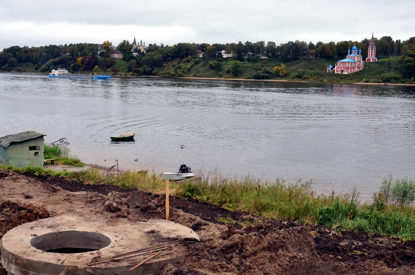 Работы на Волжской набережной продолжаются