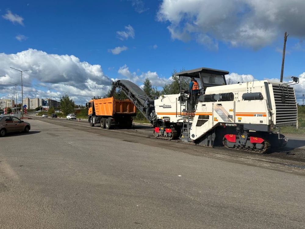 Идет ремонт проспекта 50-летия Победы в Тутаеве