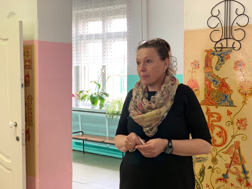 НА ЛЕВОМ БЕРЕГУ ТОЖЕ УЧАТ ДИСТАНЦИОННО