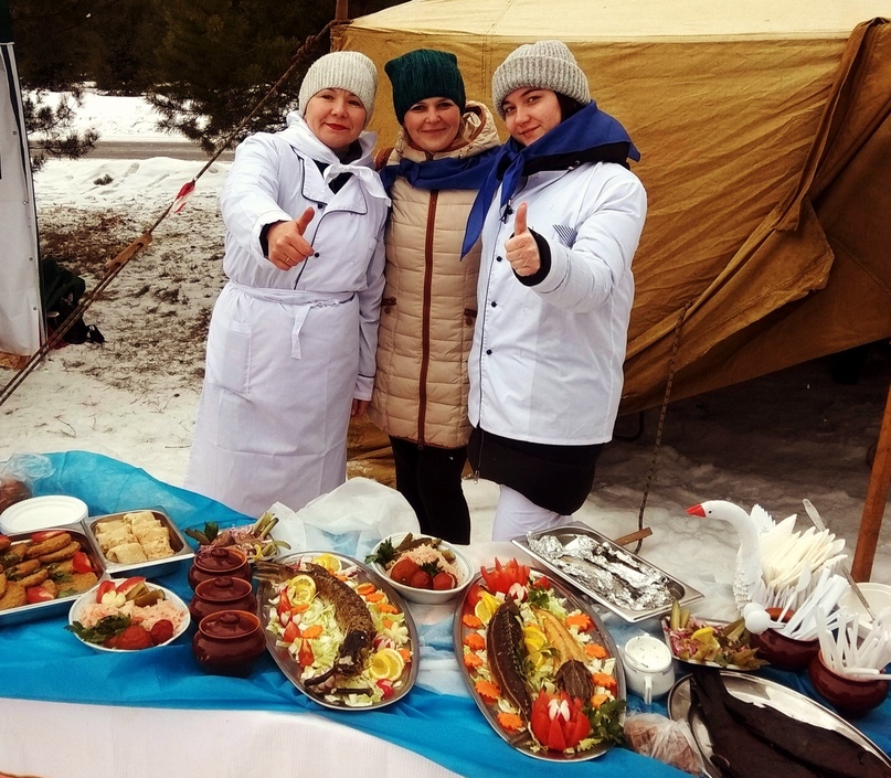 «ЗаварУХА»: тутаевцы приготовили больше всех!  В ходе VI ежегодного регионального фестиваля «ЗаварУХА» команда Тутаевского политехнического техникума победила в номинации «За широкий ассортимент рыбных блюд»