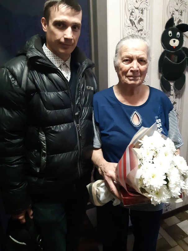 ПОЗДРАВИЛИ ВЕТЕРАНОВ