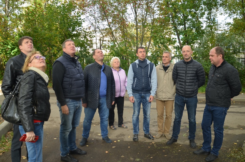 Также в ходе визита проверили ход работ по линии регионального Фонда капитального ремонта в Тутаеве и Константиновском