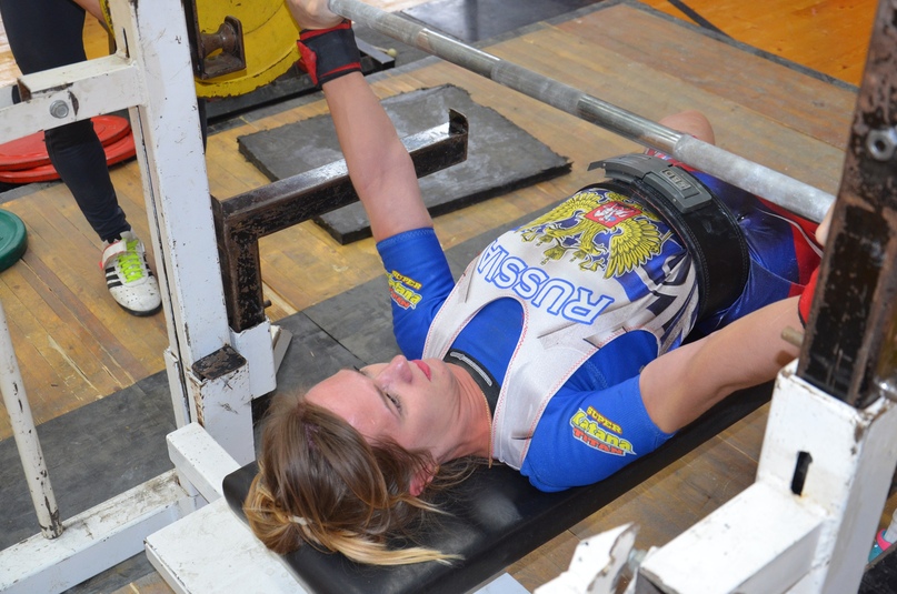 ПЕРВЫЙ "ЖИМ ТУТ"