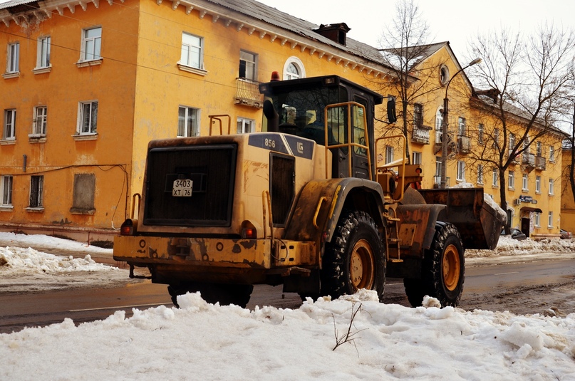 Глава администрации Константиновского поселения при поддержке жителей добился полноценной расчистки автодороги