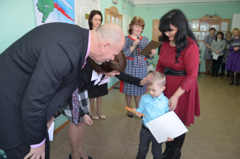 В тутаевской школе №6 прошли юбилейные, ХХ Романовские образовательные чтения, посвященные 190-летию со дня рождения священника Иоанна Кронштадтского