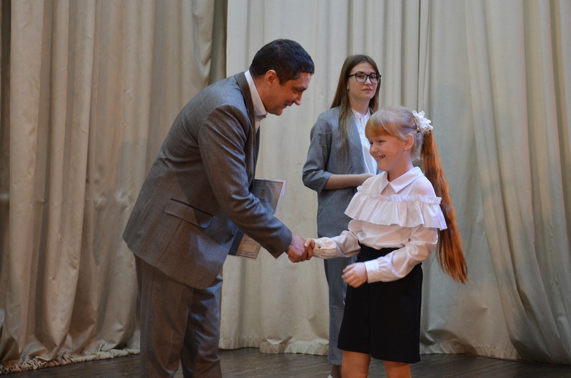 ПЕРСОНАЛЬНЫЕ СТИПЕНДИИ – ОДАРЕННЫМ ДЕТЯМ