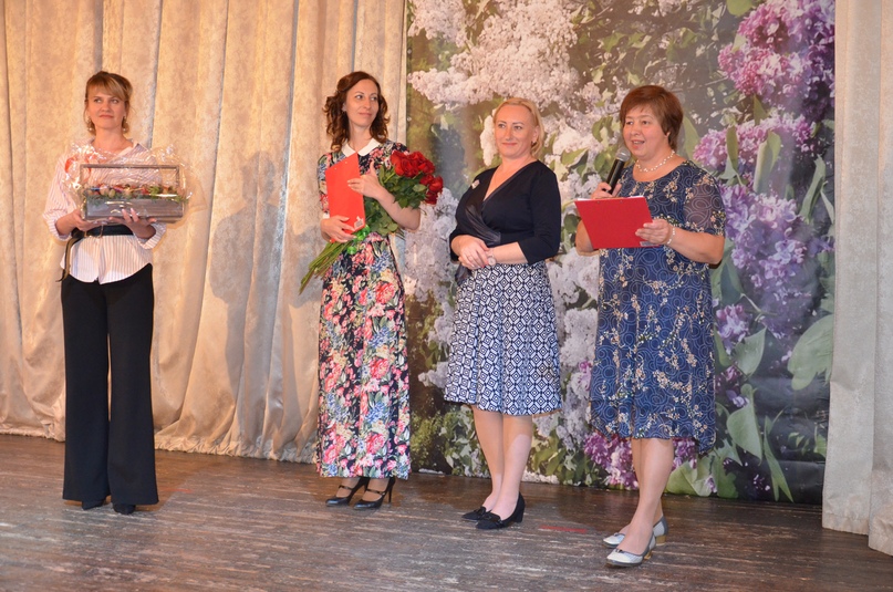 В районном Дворце культуры отметили Всероссийский день библиотек