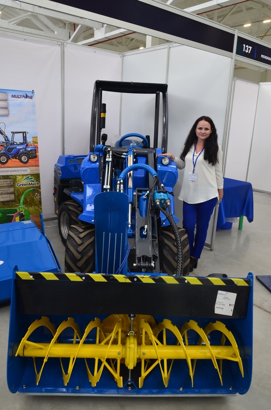 В Тутаеве открылась "Ярмарка контрактов - 2019", организованная на базе Тутаевского моторного завода при поддержке Правительства Ярославской области, Торгово-промышленной палаты региона, Ярославской областной Думы и ВТБ