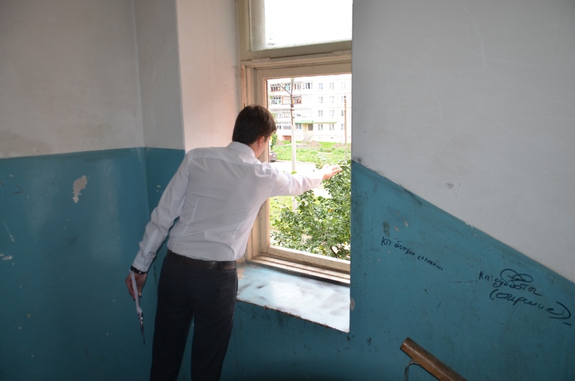 Информационный центр «Берега» присоединился к специалистам управления муниципального контроля в ходе одной из проверок  УПРАВЛЯЮЩИЕ КОМПАНИИ, ВЫ ГДЕ? Мы уже рассказывали о молодом и энергичном структурном подразделении администрации района – управлении му