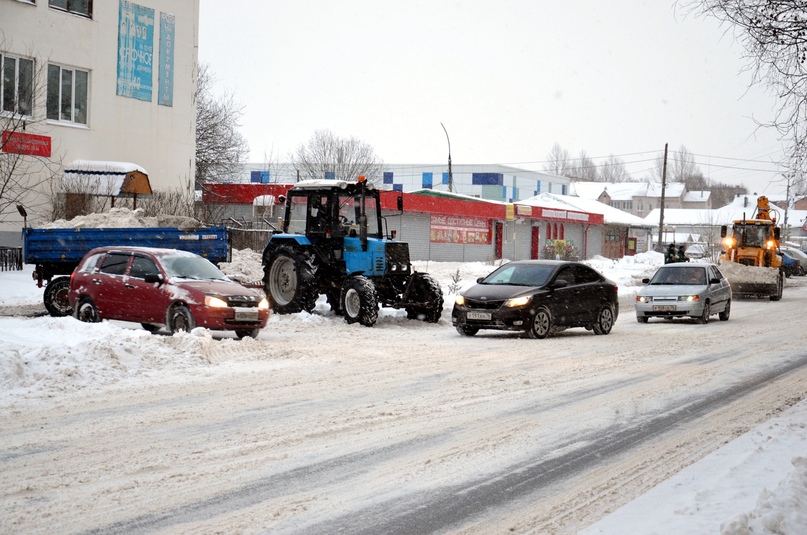 Снегоуборочная кампания продолжается