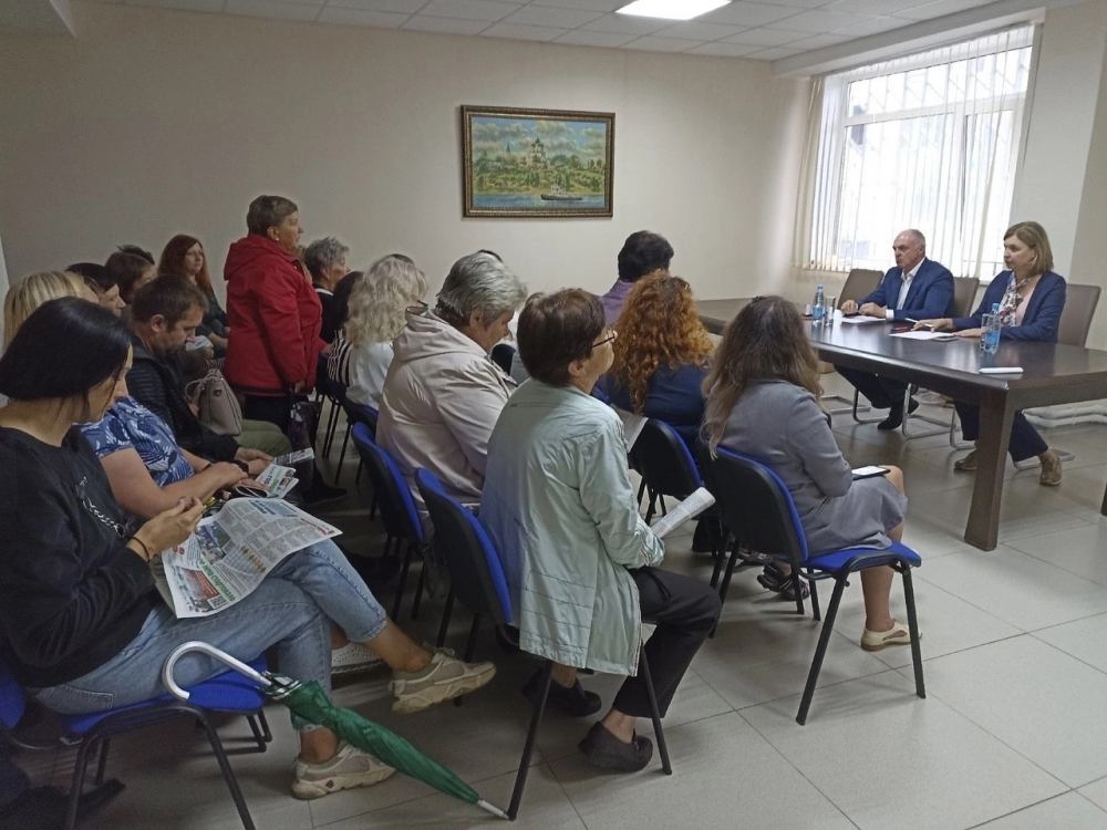 Председатели советов домов передали пожелания