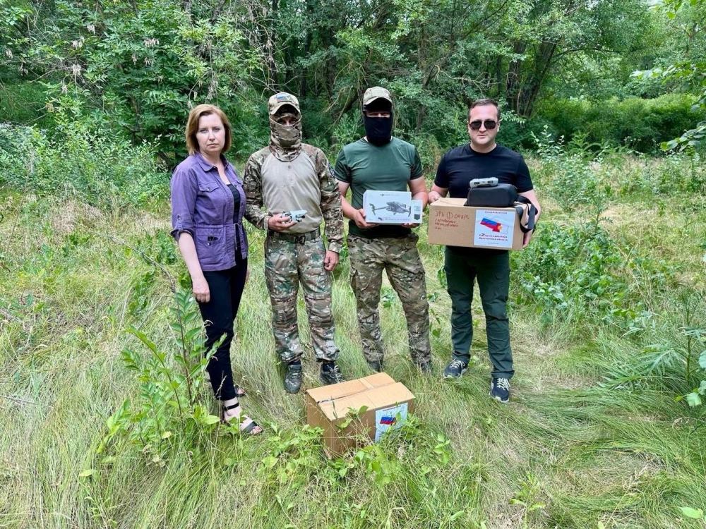 Своих не бросаем