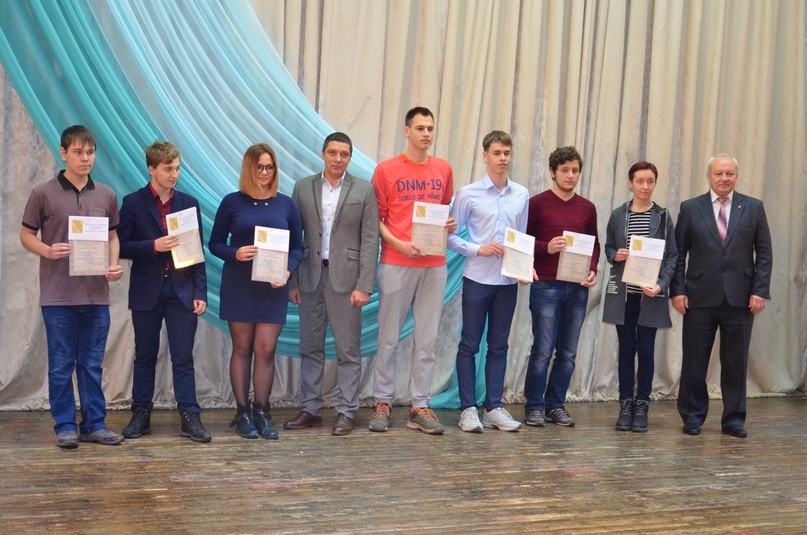 ПЕРСОНАЛЬНЫЕ СТИПЕНДИИ – ОДАРЕННЫМ ДЕТЯМ