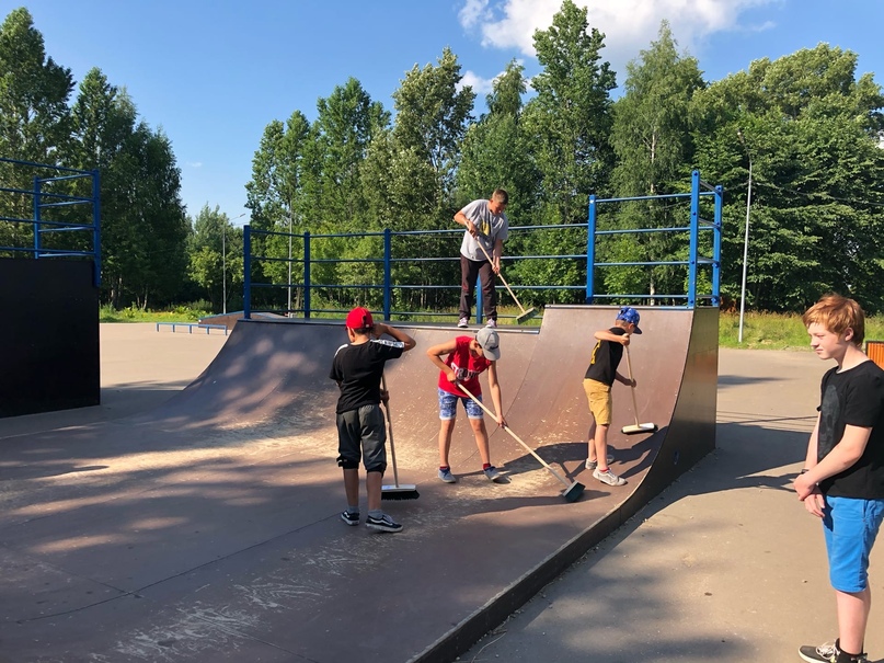 Скейтпарку быть - чистым