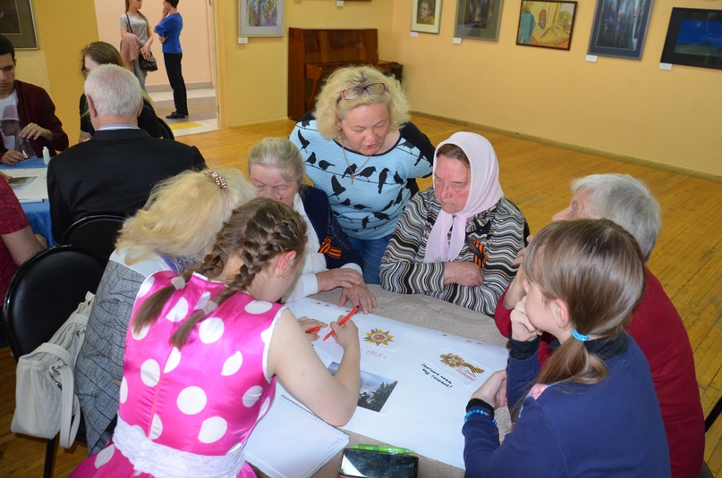 В тутаевском молодежном центре "Галактика" состоялась традиционная ежегодная "Встреча поколений", она организуется совместно с Советом ветеранов в преддверии Дня Победы