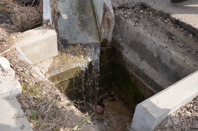 В левобережной части города представители администрации, муниципального учреждения «Агентство по развитию ТМР», подрядной организации и общественности проинспектировали объекты дорожного строительства у которых еще не истек гарантийный срок