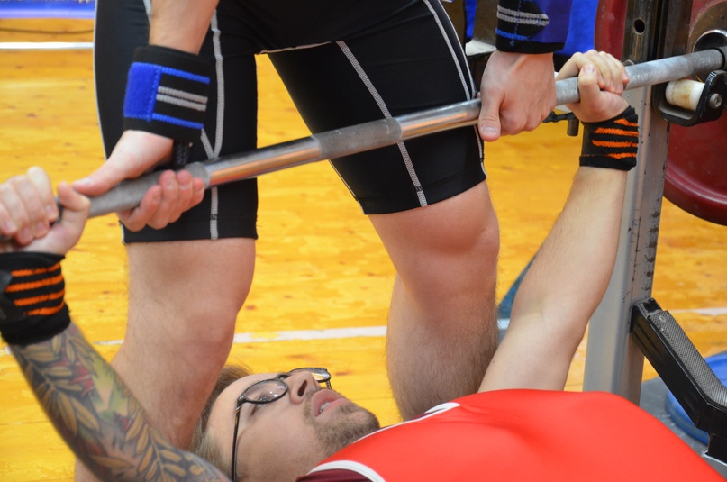 ВПЕРВЫЕ В ТУТАЕВЕ - «ЖИМ ТУТ»