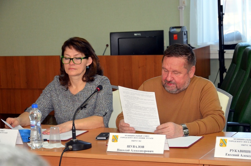 БЮДЖЕТ ПЛАНИРУЕТСЯ БЕЗДЕФИЦИТНЫМ