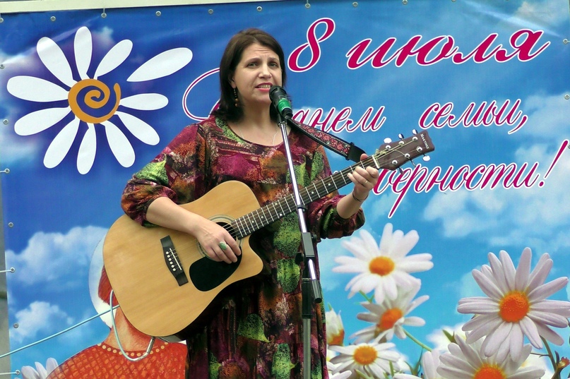 Как отметили День семьи, любви и верности в Левобережье