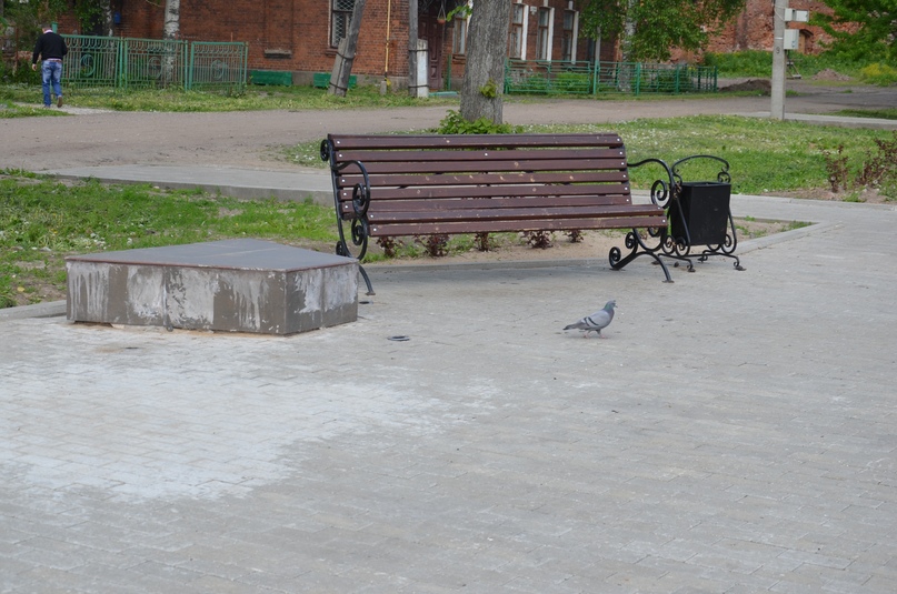 Глава Тутаевского района Дмитрий Юнусов, сопредседатель регионального штаба ОНФ Анатолий Упадышев, руководитель "Агентства по развитию Тутаевского района" Владимир Пшеничников, помощник главы района по вопросам левобережья Ирина Крутикова, председатель ТО