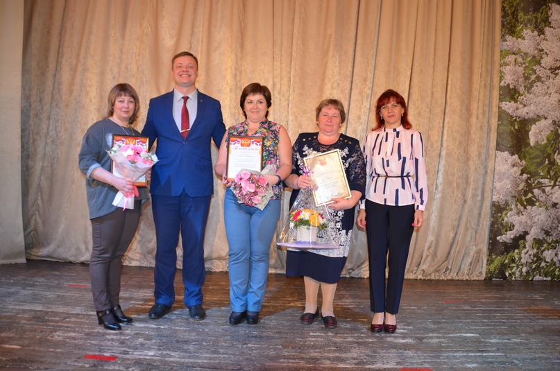 В районном Дворце культуры отметили Всероссийский день библиотек