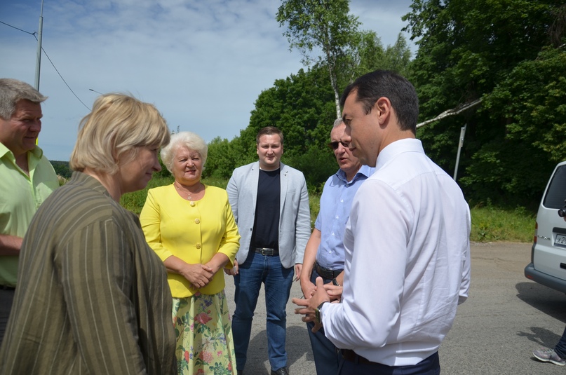 Поля птицефабрики у Фоминского осмотрели представители регионального департамента охраны окружающей среды и администрации района, вместе с членами Общероссийского народного фронта