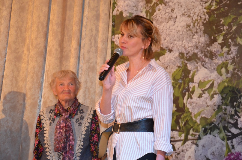 В районном Дворце культуры отметили Всероссийский день библиотек