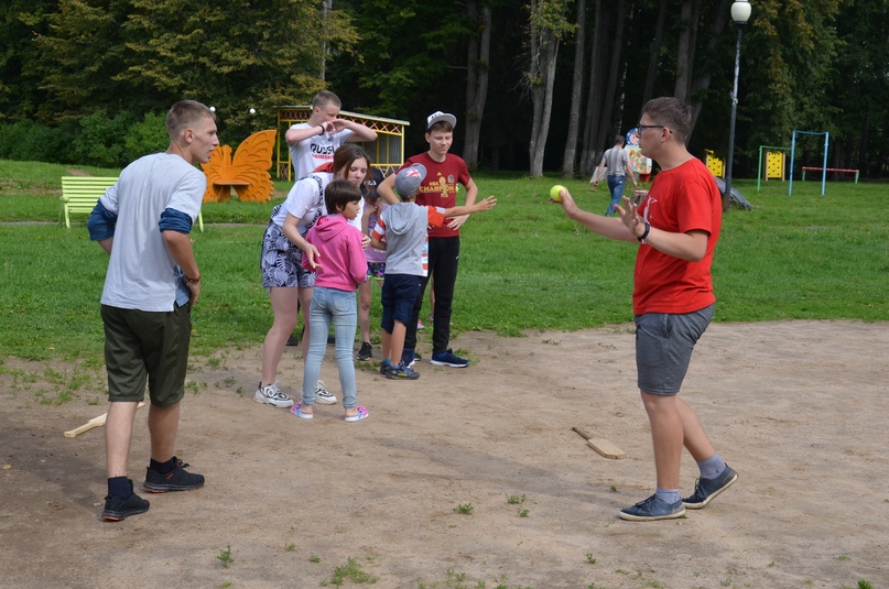 59 детей из Иркутской области в настоящее время размещены в социально-оздоровительном центре «Чайка», который находится неподалеку от города в Артемьевском сельском поселении