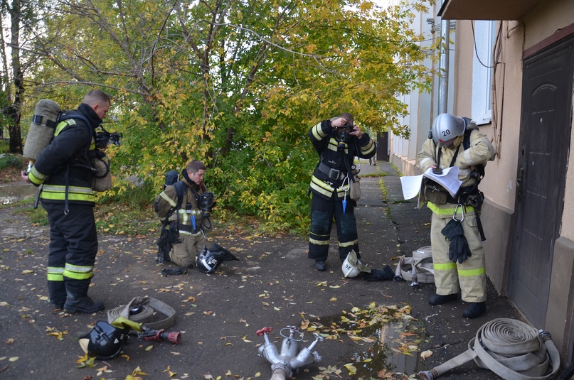 В администрации района прошли пожарно-спасательные учения