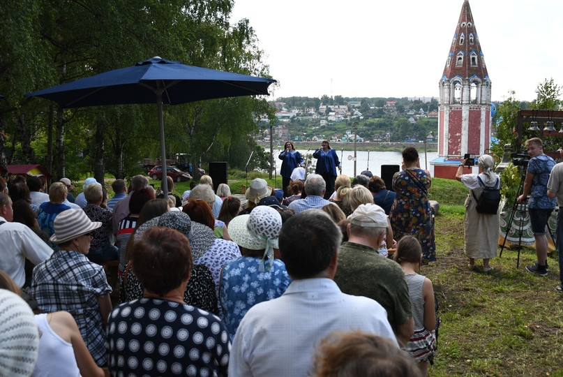 В Тутаеве сегодня открылся четвертый фестиваль русских колокольных звонов «Перед Спасом»