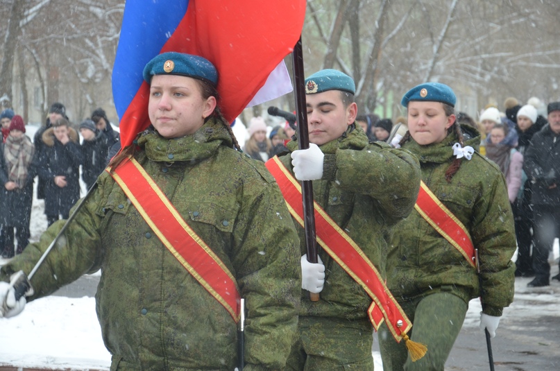Сегодня у памятника воинам, погибшим в Афганистане и других горячих точках, состоялся митинг памяти
