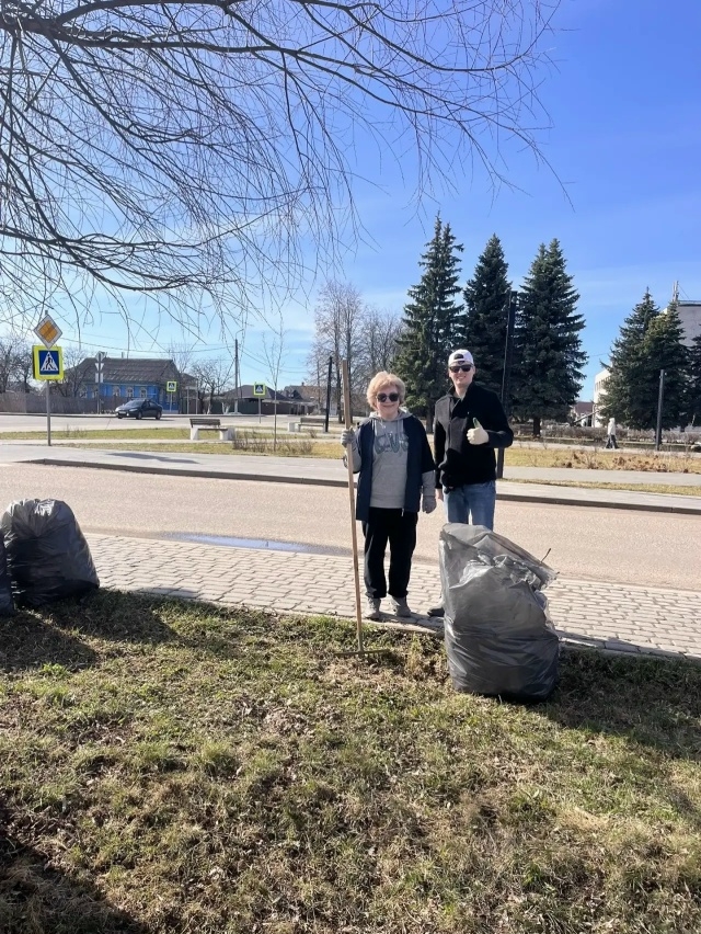 Приглашаем всех на субботники!