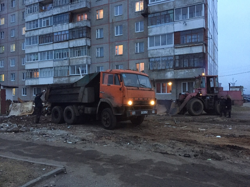 И МУСОР ЗА СОБОЙ УБРАЛИ