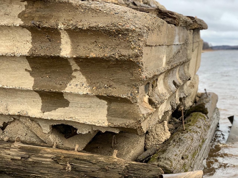 ПАРОМНАЯ ПЕРЕПРАВА В ТУТАЕВЕ: ПАССАЖИРСКАЯ РАБОТАЕТ, АВТОМОБИЛЬНАЯ - В РЕЖИМЕ ОЖИДАНИЯ