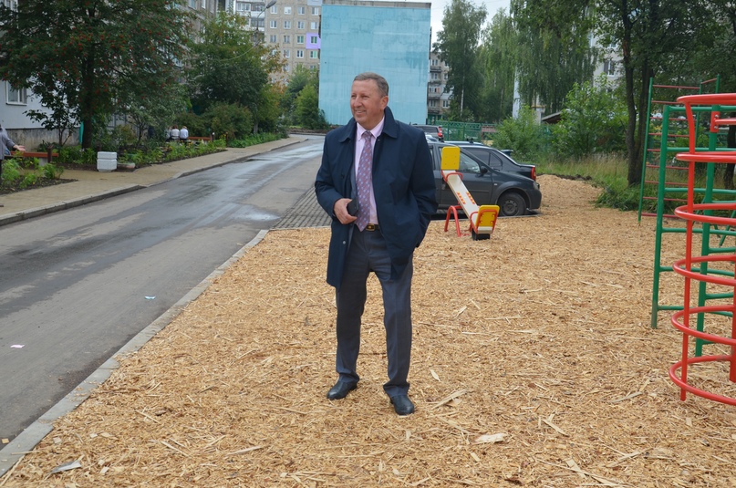 Тутаевский район – один из лидеров по темпам реализации программы «Решаем вместе!» Это выяснилось в ходе визита к нам представителей Правительства области, проектного офиса «Решаем вместе!» и Общественной палаты