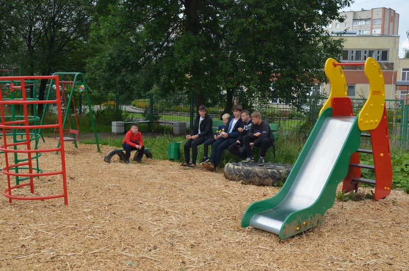 Тутаевский район – один из лидеров по темпам реализации программы «Решаем вместе!» Это выяснилось в ходе визита к нам представителей Правительства области, проектного офиса «Решаем вместе!» и Общественной палаты