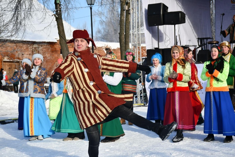 «ГОРОД-ЯРМАРКА» В ТУТАЕВЕ: РАСШИРЕНИЕ   В левобережной части города в Тутаеве состоялся II ежегодный фестиваль «Город-ярмарка»