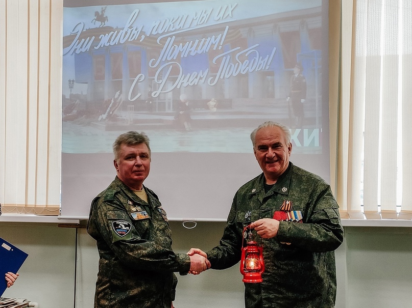 ПАТРИОТИЧЕСКАЯ АКЦИЯ «ОГОНЬ ПАМЯТИ: ЗВЕЗДА»   В стенах [club102907097Молодежного центра «Галактика»] встретили «Огонь памяти»