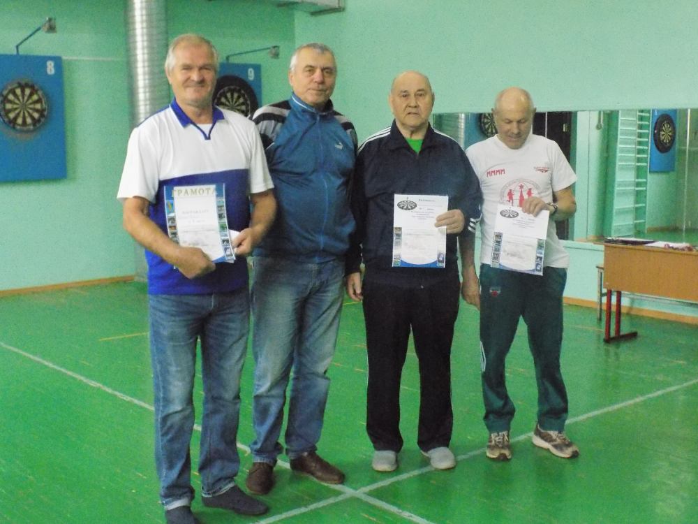 Зачем пенсионеры сдают ГТО