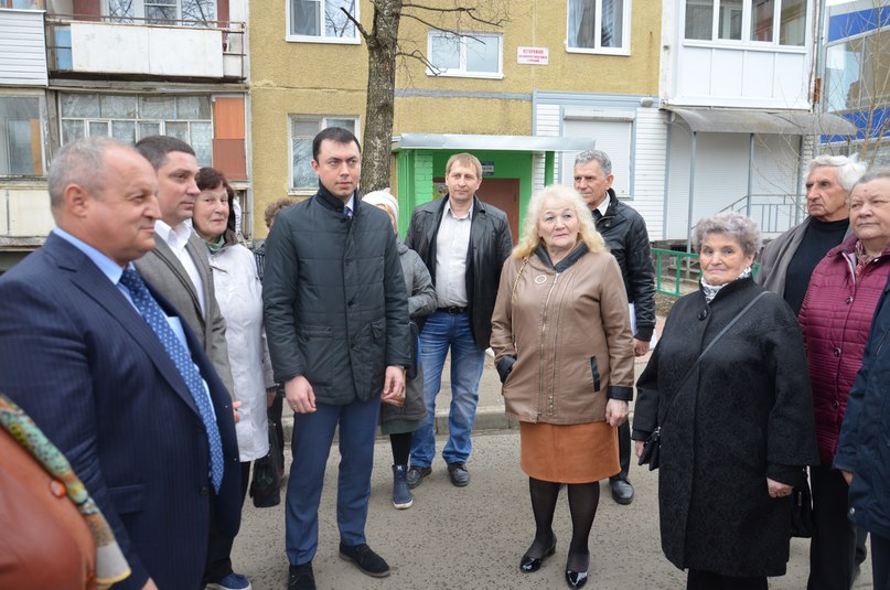 Тутаевцы одобряют благоустройство дворов по губернаторскому проекту «Решаем вместе!»