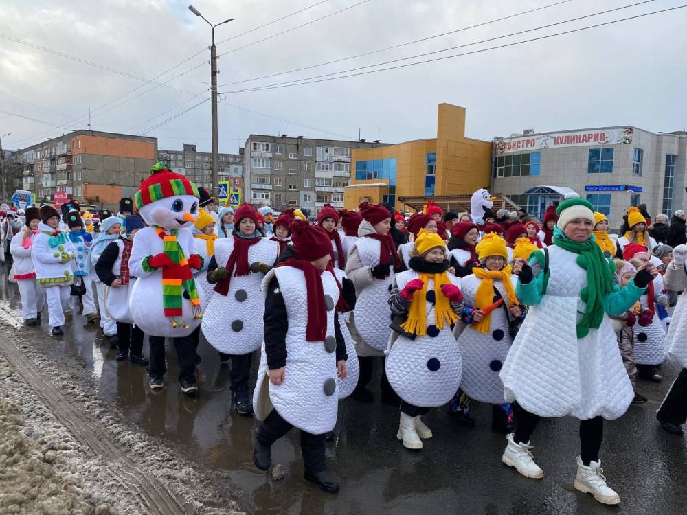 Снеговики покорили Тутаев! Зимнее шествие подарило городу море позитива