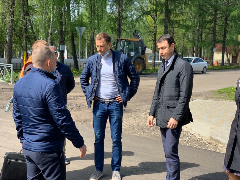 Проверили ход работ на улице Панина, которую в этом году удалось включить в программу федерального национального проекта «Безопасные и качественные автомобильные дороги»