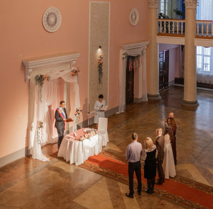 Сказка началась: первая выездная регистрация брака состоялась!